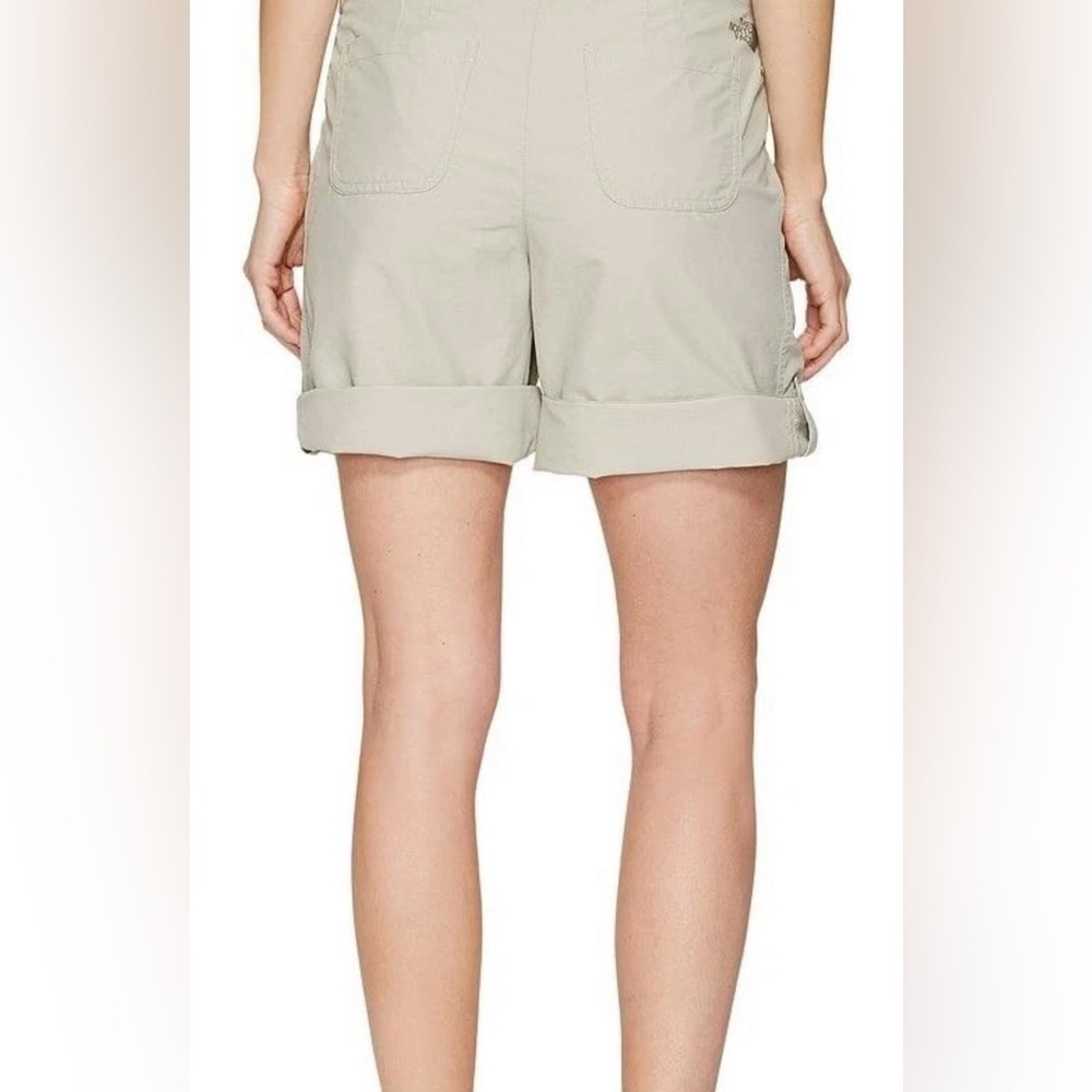 THE NORTH FACE WOMEN’S HORIZON 2.0 ROLL-UP SHORTS-SZ 4🤎EUC - Picture 9 of 15